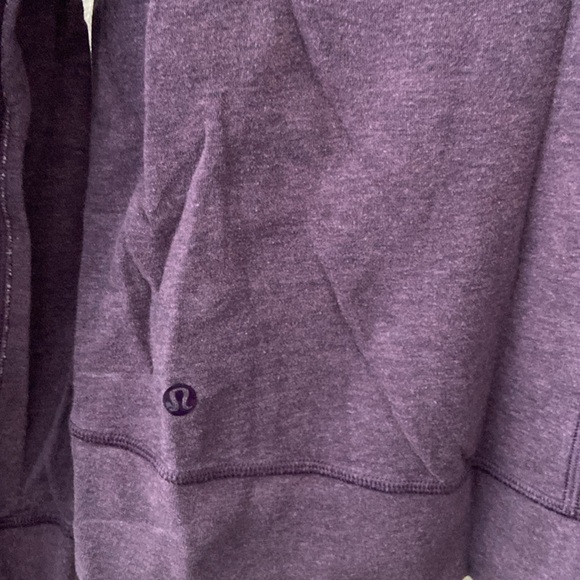 Sweatshirt - Picture 4 of 4